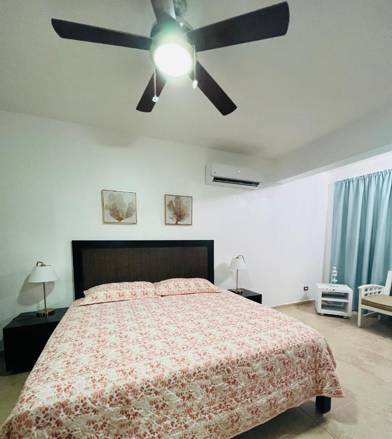Lovely Beachfront 2 Bedrooms Condo With 2 Pools ลาสแตร์เรนาส ภายนอก รูปภาพ