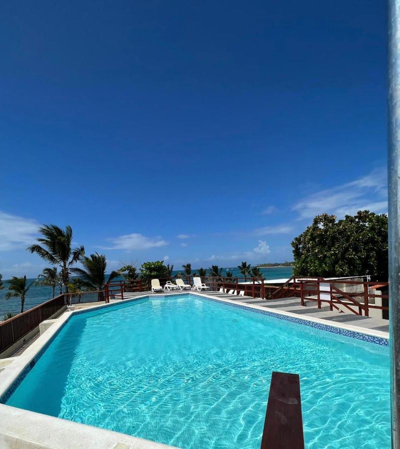 Lovely Beachfront 2 Bedrooms Condo With 2 Pools ลาสแตร์เรนาส ภายนอก รูปภาพ